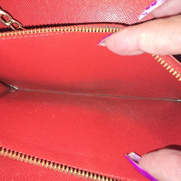 Louis Vuitton Red Epi Wallet With Chain Coa Lv - Picture 8 of 9